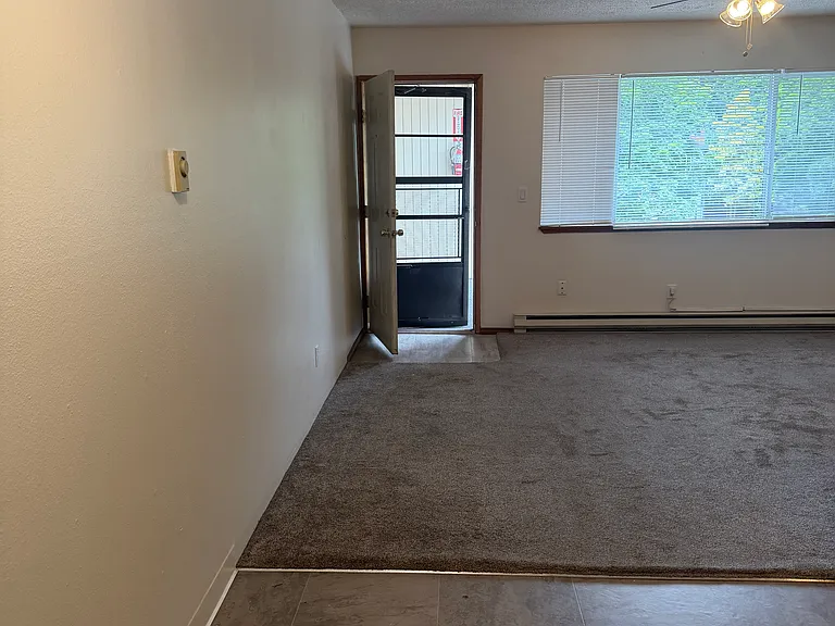 4228 SE 15th Ave #8 — Photo 6