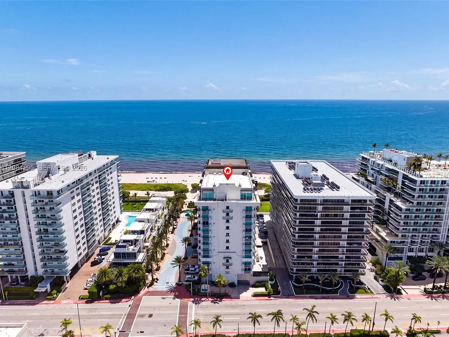 Spiaggia Ocean Condo — Photo 3