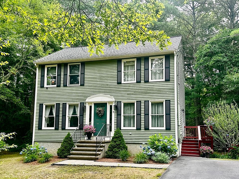 1st image of 71 Harvey St