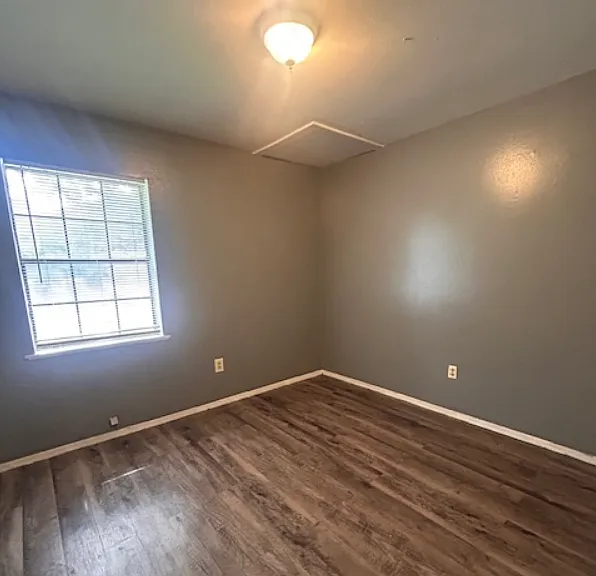111 Hummingbird Ln — Photo 6