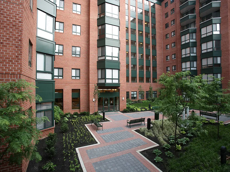 Building Exterior Courtyard