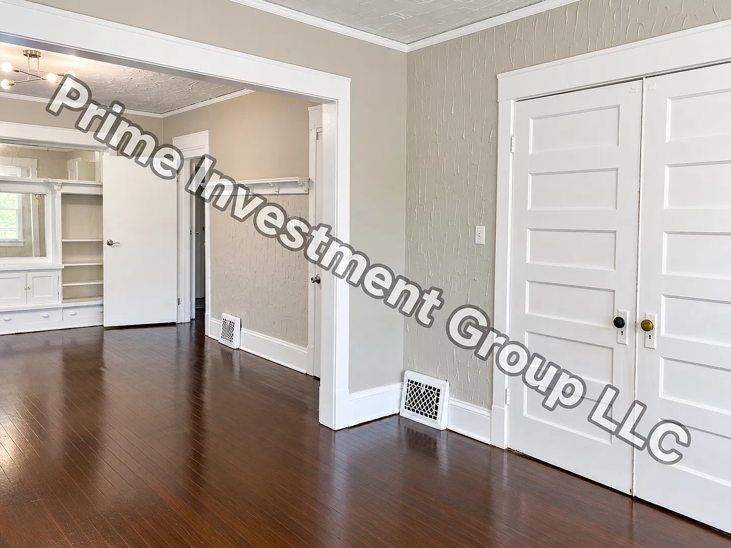 2 bed, 1000 sqft, $935 — Photo 3