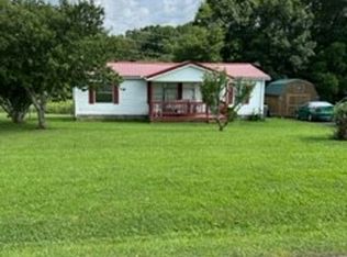 994 Pointe Ln, Lafayette, TN 37083