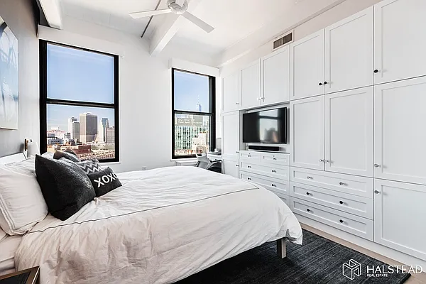 Rented by Halstead Real Estate | media 4