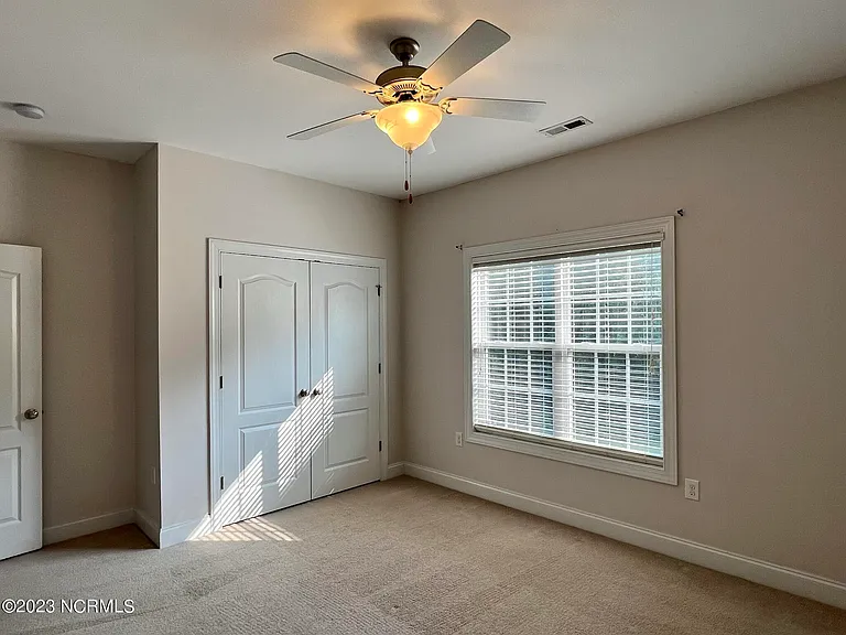 206 Sandy Springs Rd — Photo 17