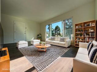 2075 Broadway Ct #200, Long Beach, CA 90802