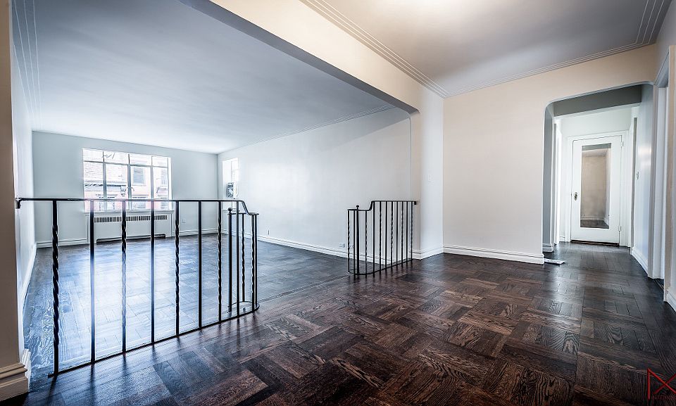 1st image of 250 W 24th St APT 4EW