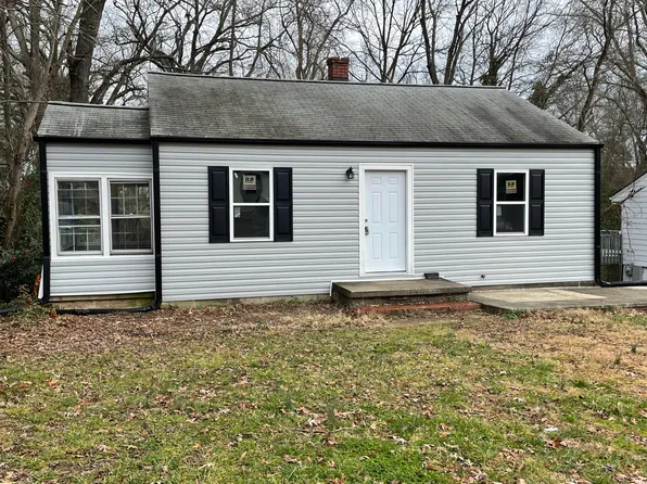 1012 Idlewood Dr, Greensboro, NC 27408