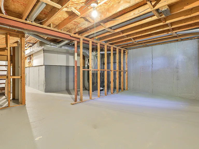 207 Scarborough Golf Club Rd — Photo 19