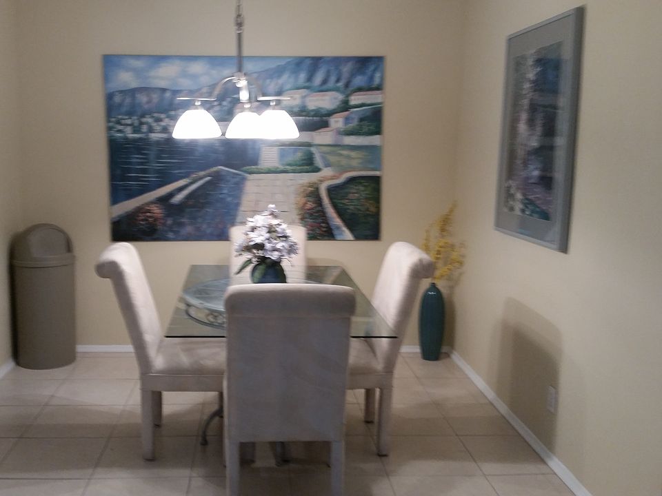 1st image of 600 Pine Dr APT 304