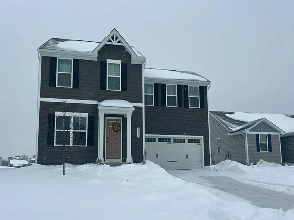 4415 Coneflower Dr, Dayton, OH 45431