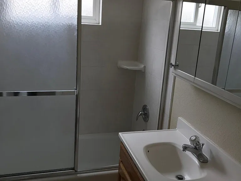 580 Columbia Ave #2 — Photo 6