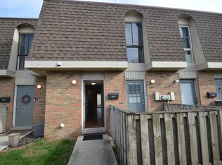 7471 Country Brook Dr, Indianapolis, IN