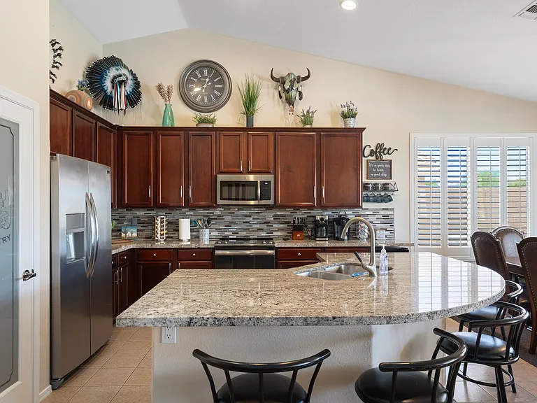 12226 W Madison St — Photo 11