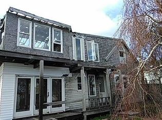 1067 Nantasket Ave, Hull, MA 02045