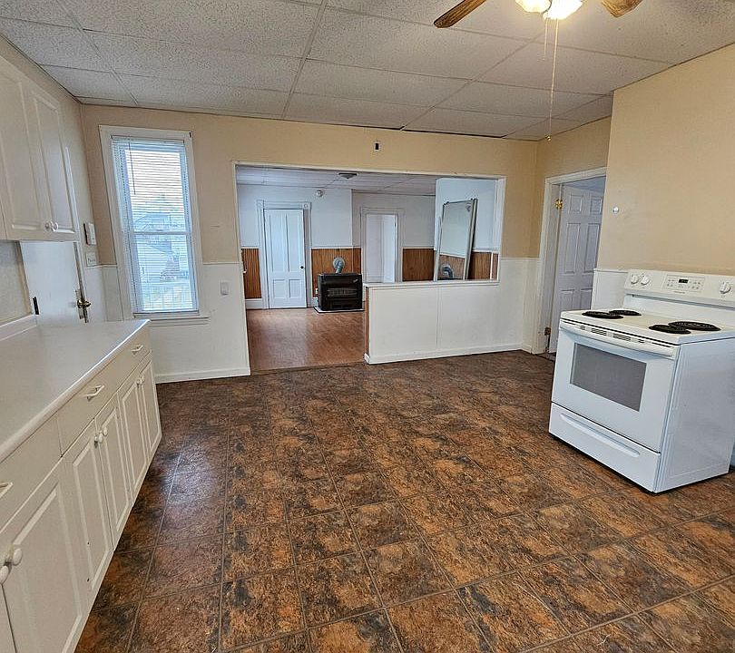 1st image of 495 Rimmon St #2