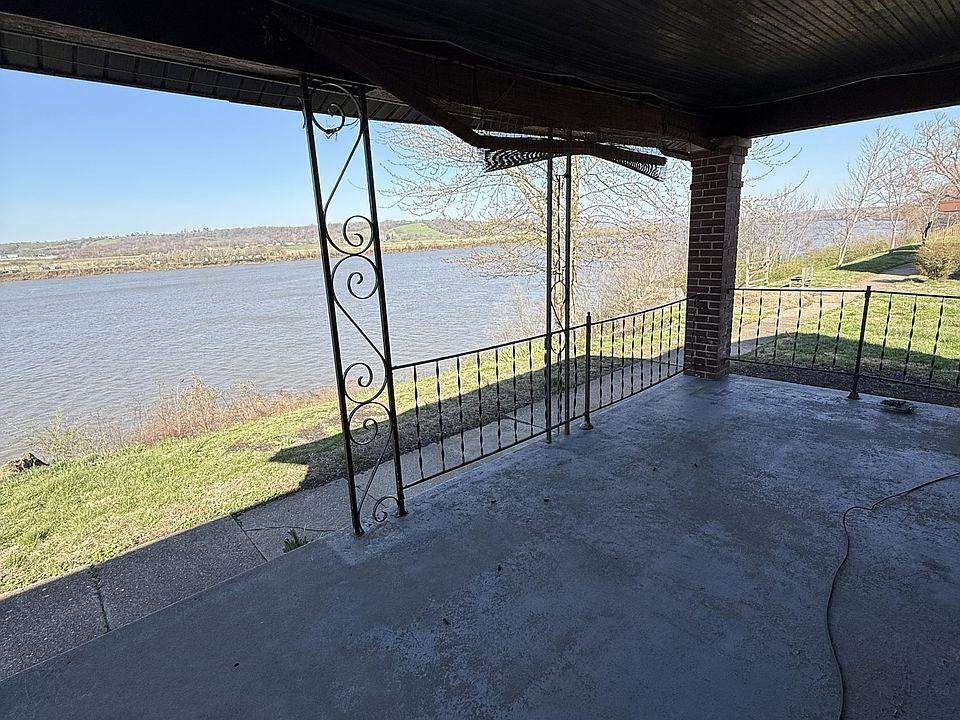 1st image of 6275 Riverside Dr APT 2