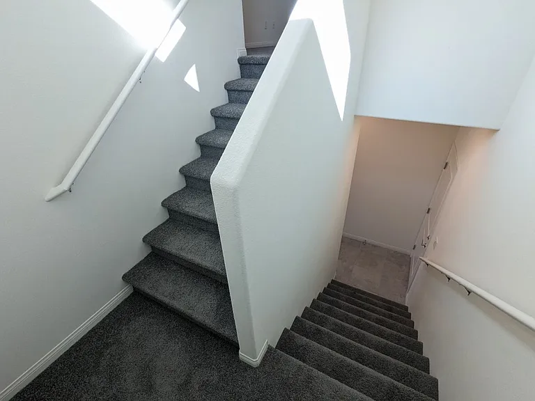 7071 Alabaster Peak St — Photo 10