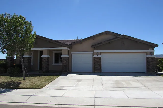 8808 Mora Ct photo 1