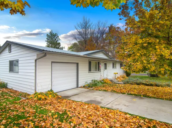 405 4th Ave E, Wendell, ID 83355