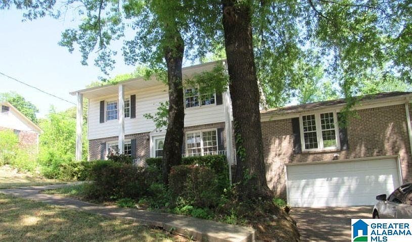 1st image of 5560 Wood Creek Dr