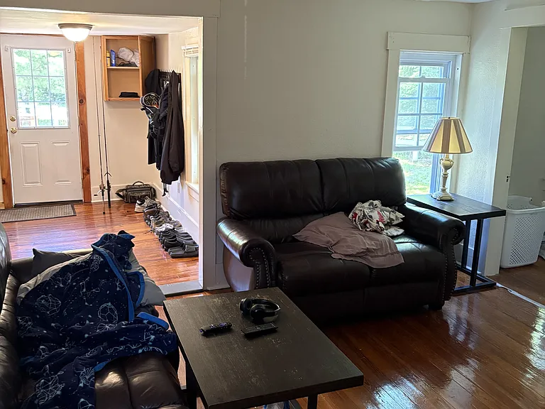115 Main St #D — Photo 12