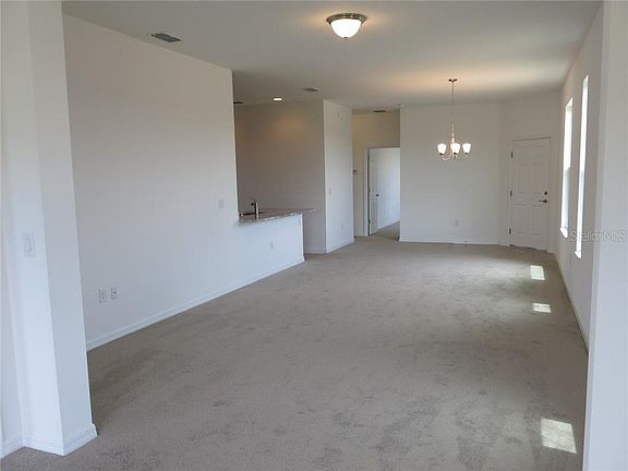 4th image of 26946 White Plains Way