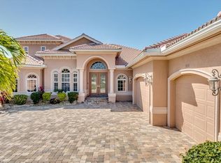 3126 SE 18th Pl, Cape Coral, FL 33904