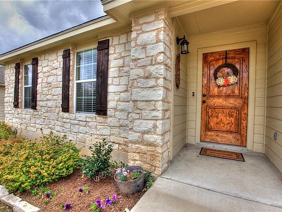 2nd image of 402 Lydia Ln