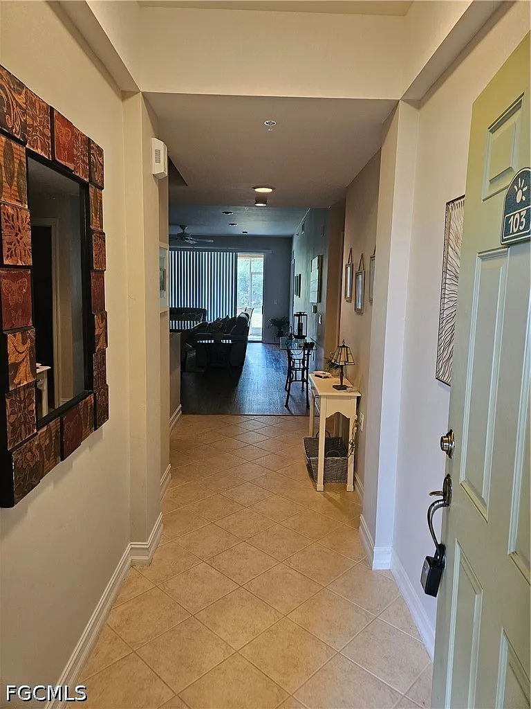 2 bed, 2.0 bath, 1248 sqft, $2,200 — Photo 4
