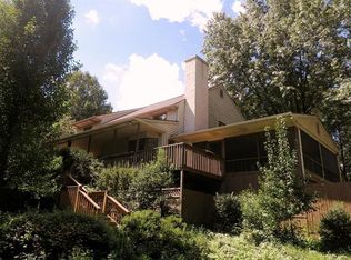 573 Lewisville Rd, Lincoln University, PA 19352