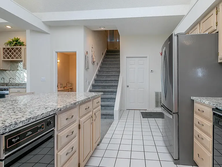 106 Falls Point Dr #8C — Photo 11