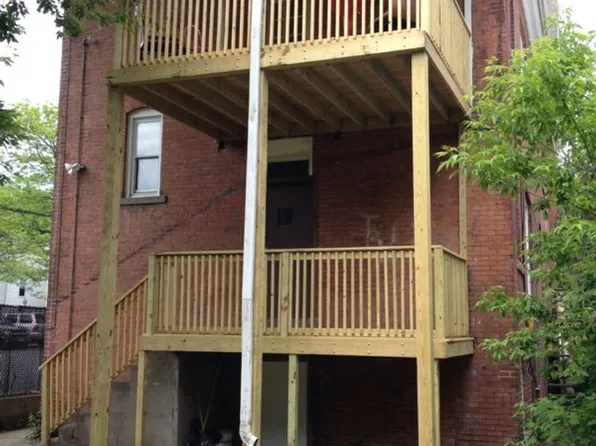 382-384 Crown St, New Haven, CT