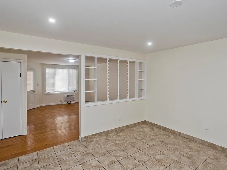181 State St #2 — Photo 5