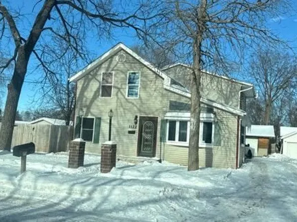 1122 1st St NW, Faribault, MN 55021