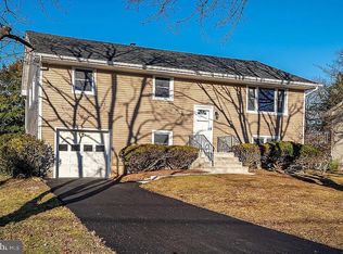 216 Sunset Ave, Hightstown, NJ 08520