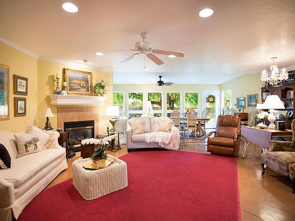 2nd image of 607 Prickly Pear Ct