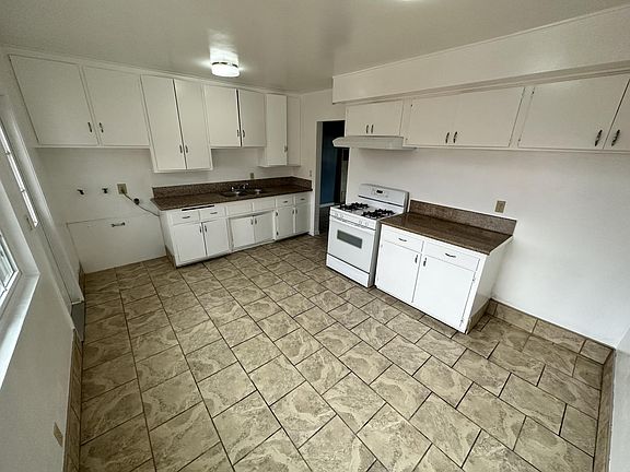 5th image of 510 S Vine Ave APT C
