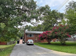 8315 Gibbons Dr, Fort Washington, MD 20744