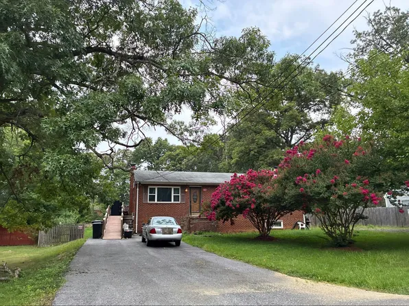 8315 Gibbons Dr, Fort Washington, MD 20744