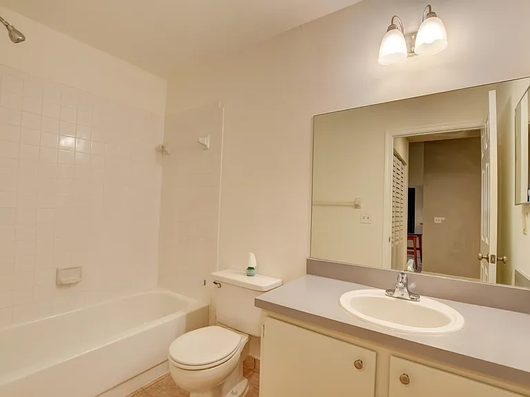 499 Hardwood Pl #H-29 — Photo 23