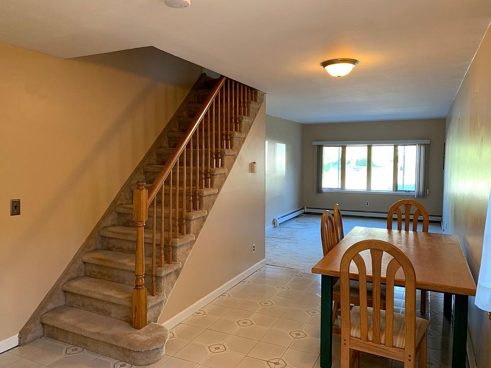 1st image of 68 Grissom Way