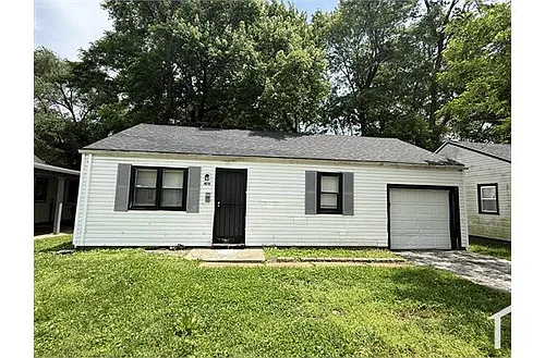 470 Mueller Ave Photo 1