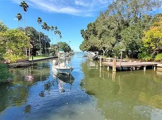 1 Shore Dr, Dunedin, FL 34698