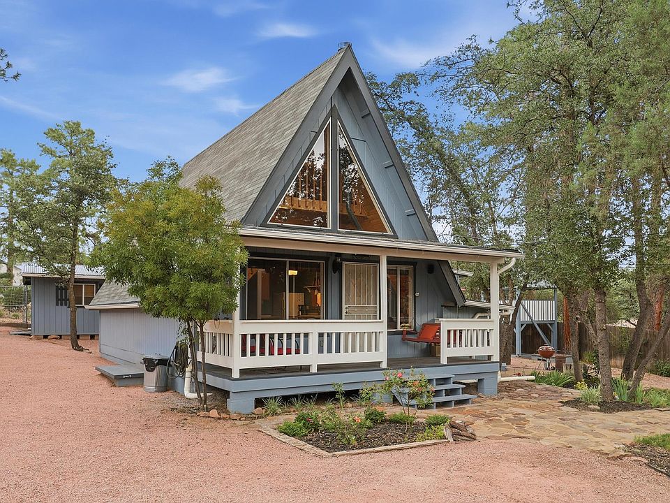 1st image of 404 N Arizona Cir