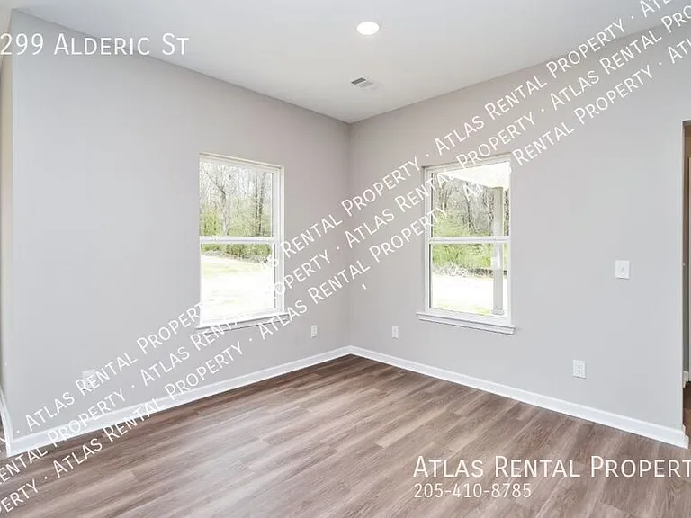 4299 Alderic St — Photo 11