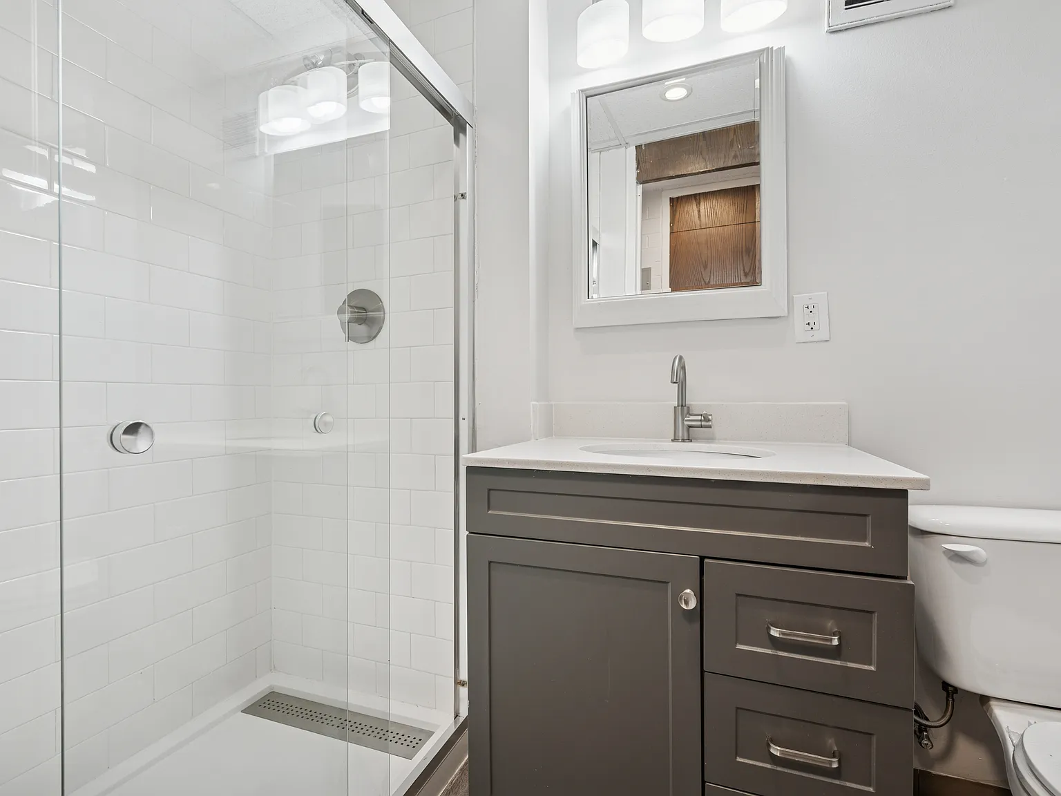 Academia Suites — Photo 4