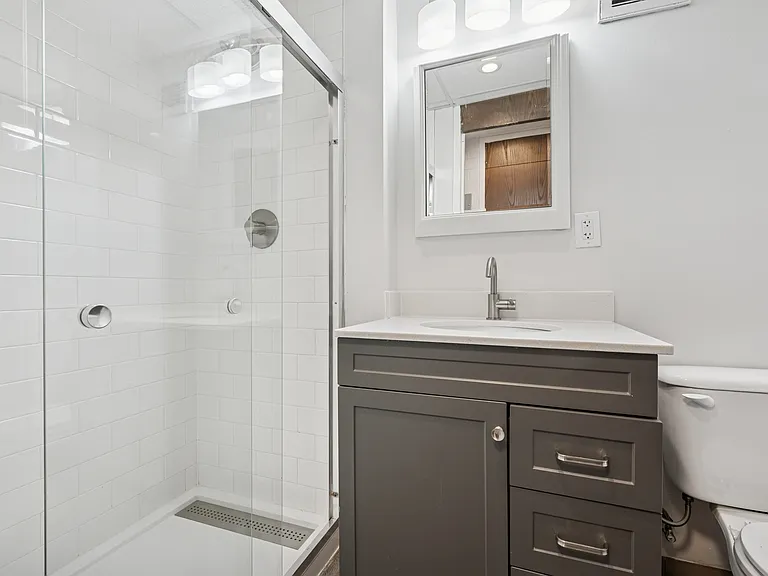 Academia Suites — Photo 4