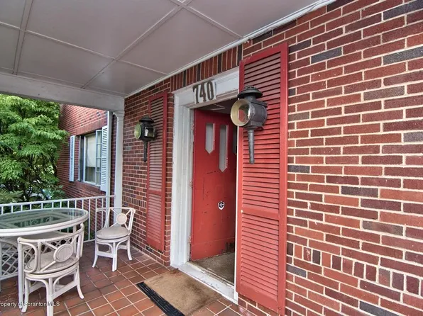 740 Clay Ave, Scranton, PA 18510