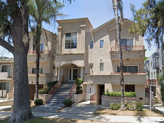 2nd image of 4647 Coldwater Canyon Ave APT 4